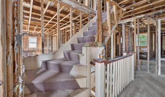 6 Amherst St, Augusta, ME 04330