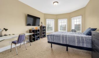 1454 E Northwest Hwy, Arlington Heights, IL 60004