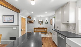3122 North Ave, Burlington, VT 05408