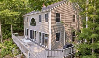 156 Big Barndoor Is, Alton, NH 03810