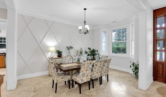 4 Hidden Lake Ct, Bluffton, SC 29910