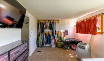 205 N C St, Albion, WA 99125