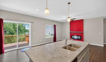 134 SE Willow Run Ln, Ankeny, IA 50021