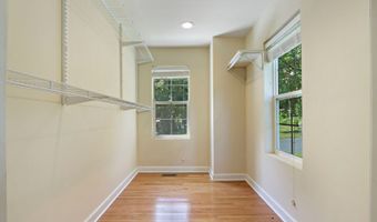 40431 N Fairview St, Antioch, IL 60002