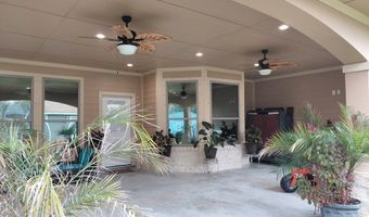 309 HICKMAN Ln, Angleton, TX 77515