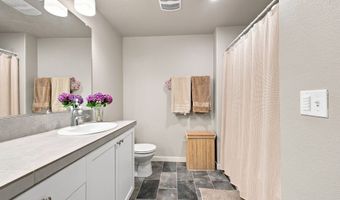17149 SW SNOWDALE St, Beaverton, OR 97007