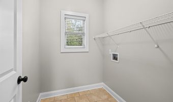 219 MOUNTAIN LAKE Trl, Alabaster, AL 35007