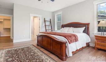 19 Craftsman Overlook Rdg, Arden, NC 28704