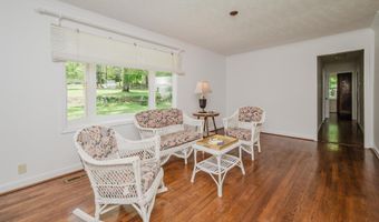 1744 CONSTELLATION Dr, Alpine, AL 35014