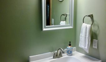 292 Briarwood Dr, Amherst, VA 24521