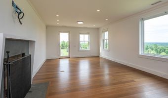 289 Northrop St, Bridgewater, CT 06752