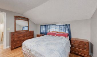 40 Cottage Grove Cir, Bloomfield, CT 06002