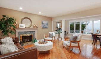 6 Harbor View Dr, Atlantic Highlands, NJ 07716