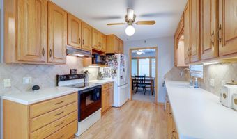 625 N 9th St, Arkansas City, KS 67005