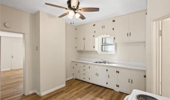 301 8th Ave E, Alexandria, MN 56308