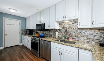 2096 Hidden Hollow Ln, Akron, OH 44313