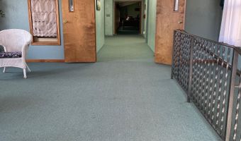 1207 S Wayne St, Angola, IN 46703