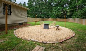 100 HUMMINGBIRD Cir, Alabaster, AL 35007