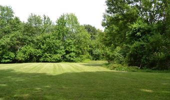 320 N Fourth St, Albion, IL 62806