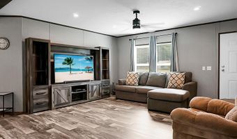 317 Pooshee Plantation Way, Bonneau, SC 29431