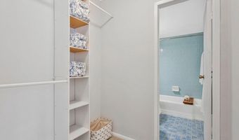 1210 N TAFT St 909, Arlington, VA 22201