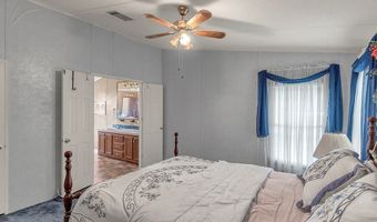 1694 Christopher Cove Rd, Albany, GA 31705
