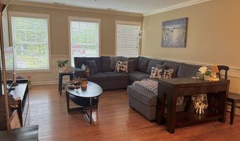 67 W Main St 122, Clinton, CT 06413