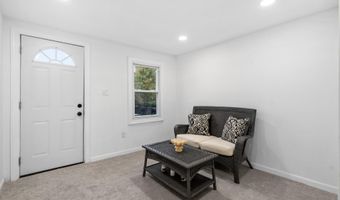 107 CLINTON St, Delaware City, DE 19706