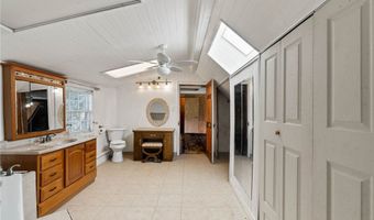 1940 S Commercial St, Aransas Pass, TX 78336