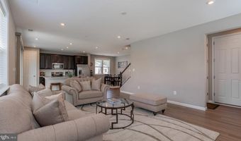 12610 ROSENCRANS Dr, Hagerstown, MD 21740