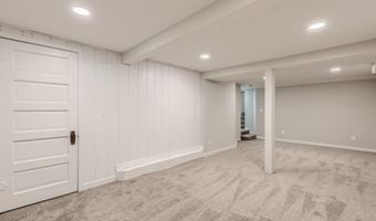 555 Tyler St, Anoka, MN 55303