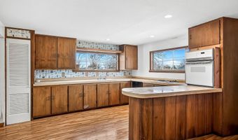 109 W Cline St, Aurora, MO 65605