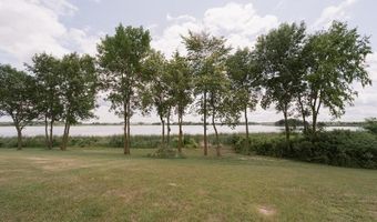 9199 50th St NW, Annandale, MN 55302