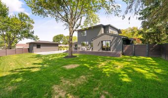 2777 Donna Dr, Columbus, OH 43220