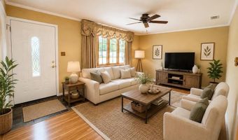 32 W Sylvan Dr, Allen, PA 18067