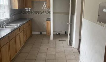 419 N Nettles St, Bishopville, SC 29010