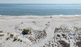 17 E 14TH St, Barnegat Light, NJ 08006