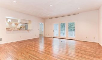116 Holly Hills Ln, North Kingstown, RI 02874