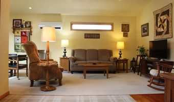 109 W Center St, Arcadia, IA 51430