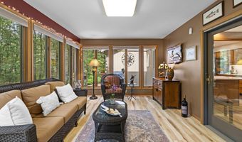 129 Woodbury, Blakeslee, PA 18610