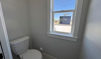 4937 Pierce Ave, Chubbuck, ID 83202