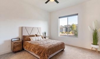 2080 E AQUARIUS Pl, Chandler, AZ 85249