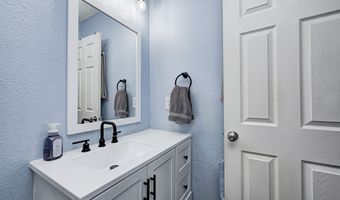 1362 Bluff View Ct, Indianapolis, IN 46217