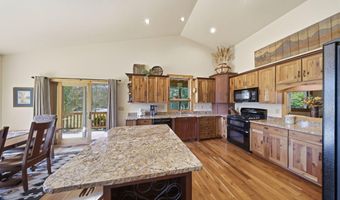 35 LUCY Cir, Alpine, WY 83128