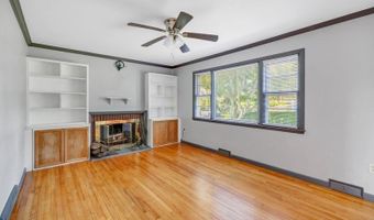 8 Fox Hill Ter, Ansonia, CT 06401