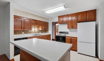 1313 Maxwell Ave, Ames, IA 50010