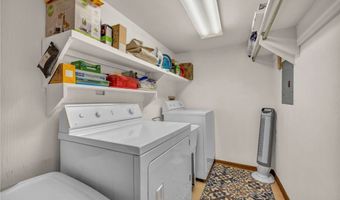 255 Portage Lakes Dr E, Akron, OH 44319