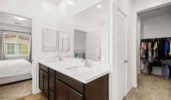 25 Barbara Ln 53, Las Vegas, NV 89183