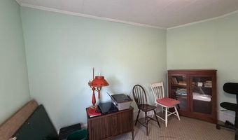 10 Palm St, Baileyville, ME 04694