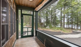 389 Castle Island Rd, Belgrade, ME 04917
